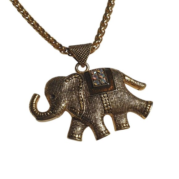 Elephant Pendant Necklace Gold Tone Vintage Chain Statement Jewelry - Picture 2 of 6